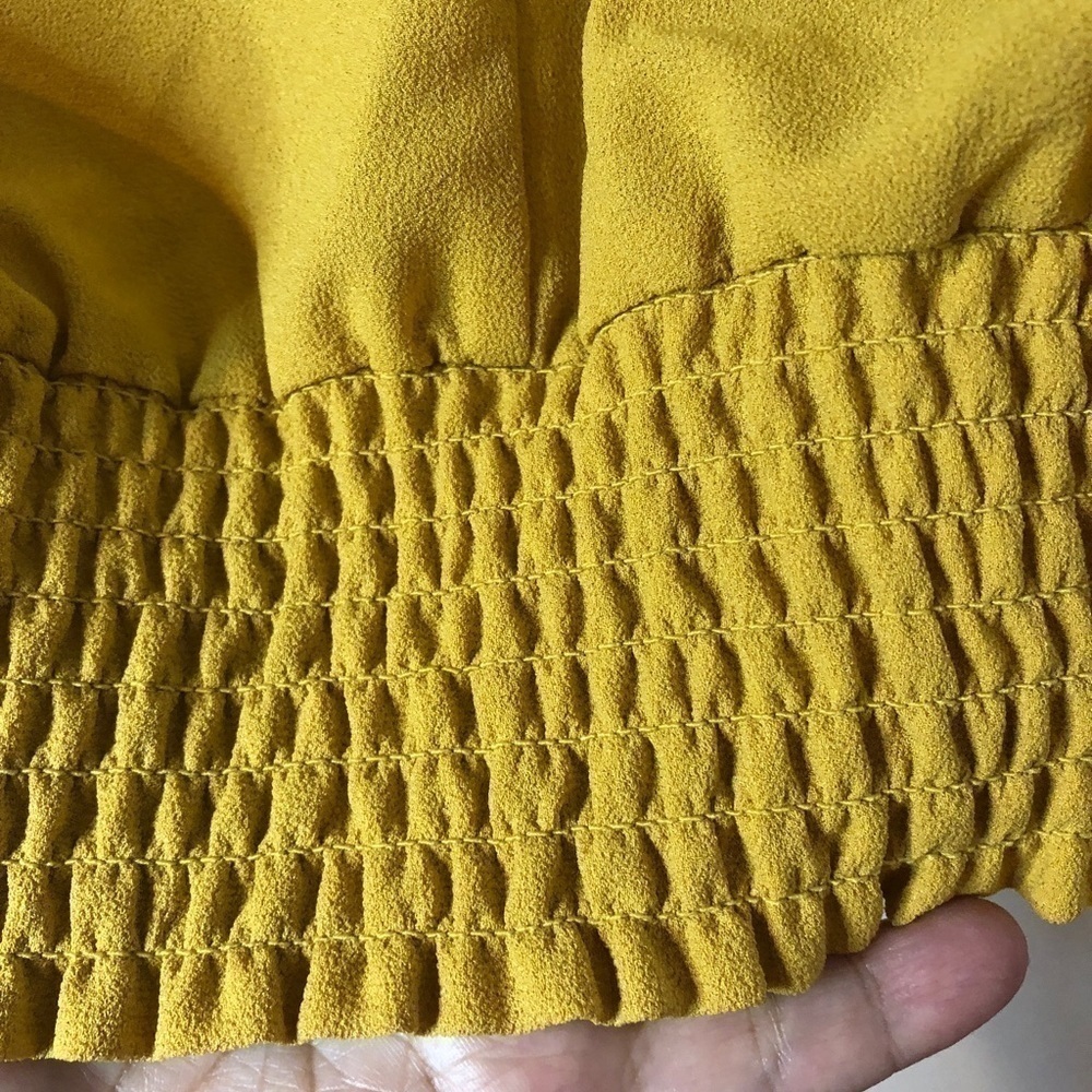 Aritzia Wilfred Reign blouse in mustard,size XS - Picture 8 of 11